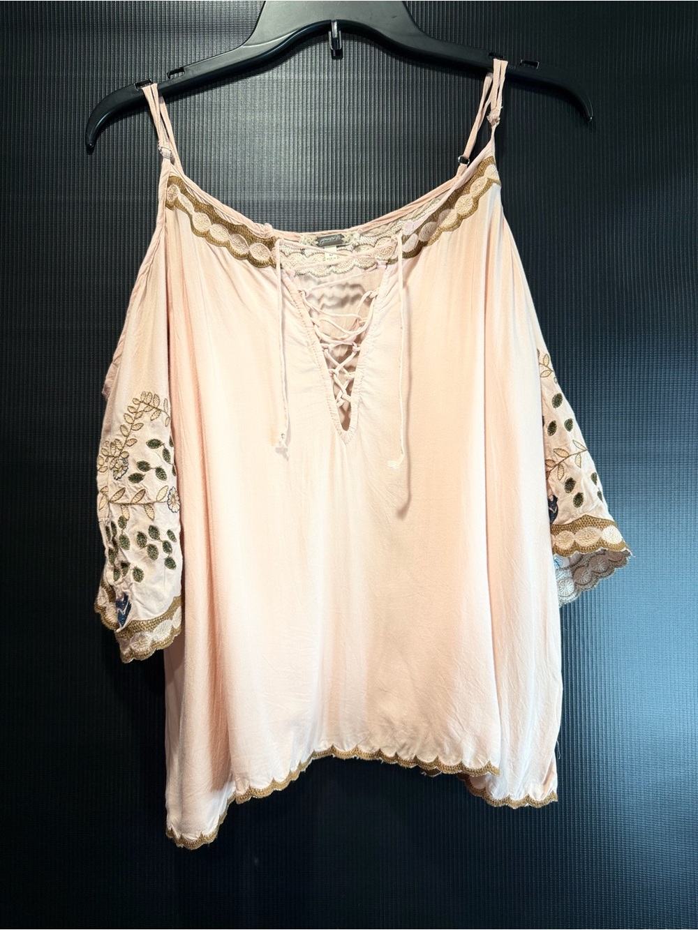gimmicks by BKE Blush Pink Cold-Shoulder Lace-Up Tunic
